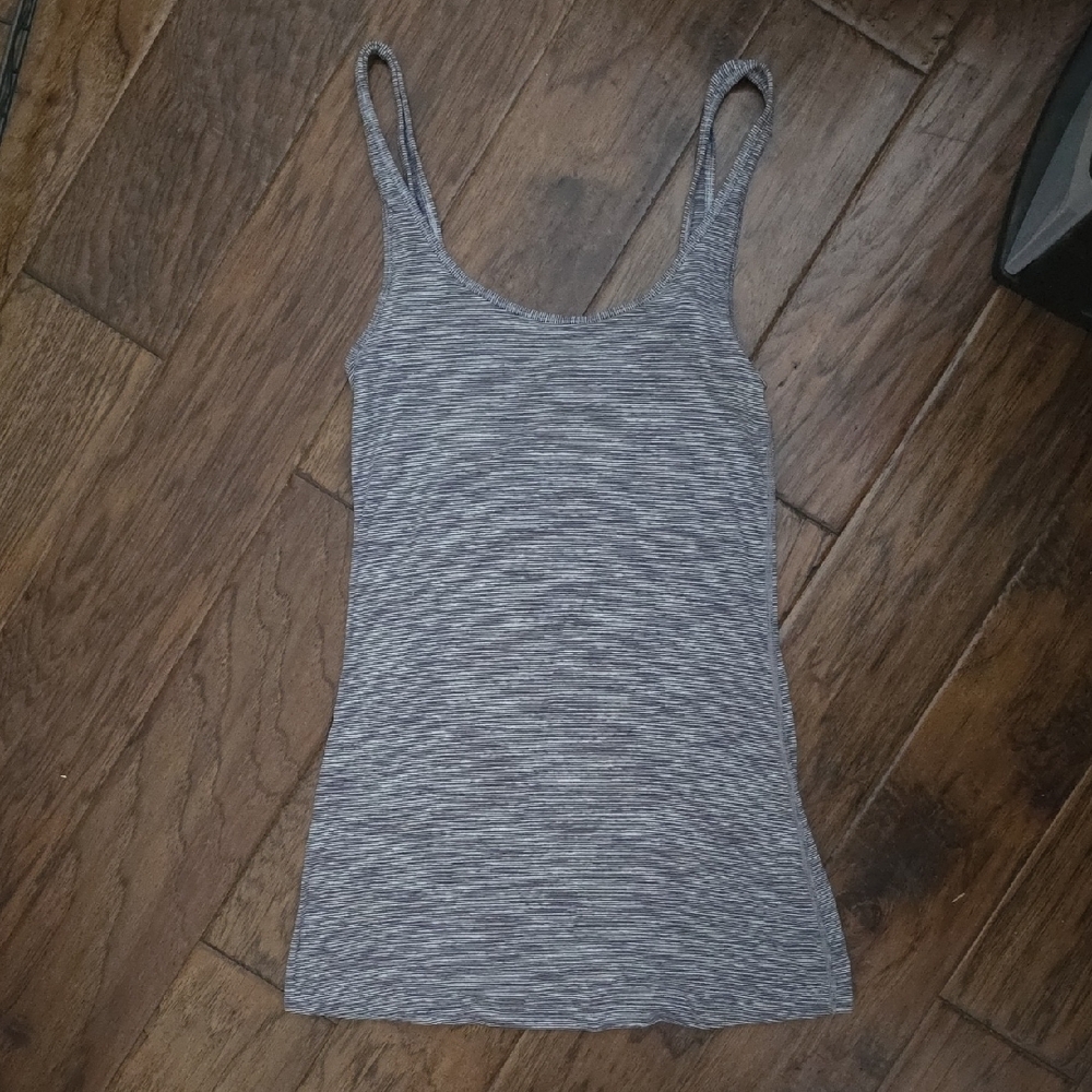 Lululemon Cool Racer Back - Picture 2 of 3